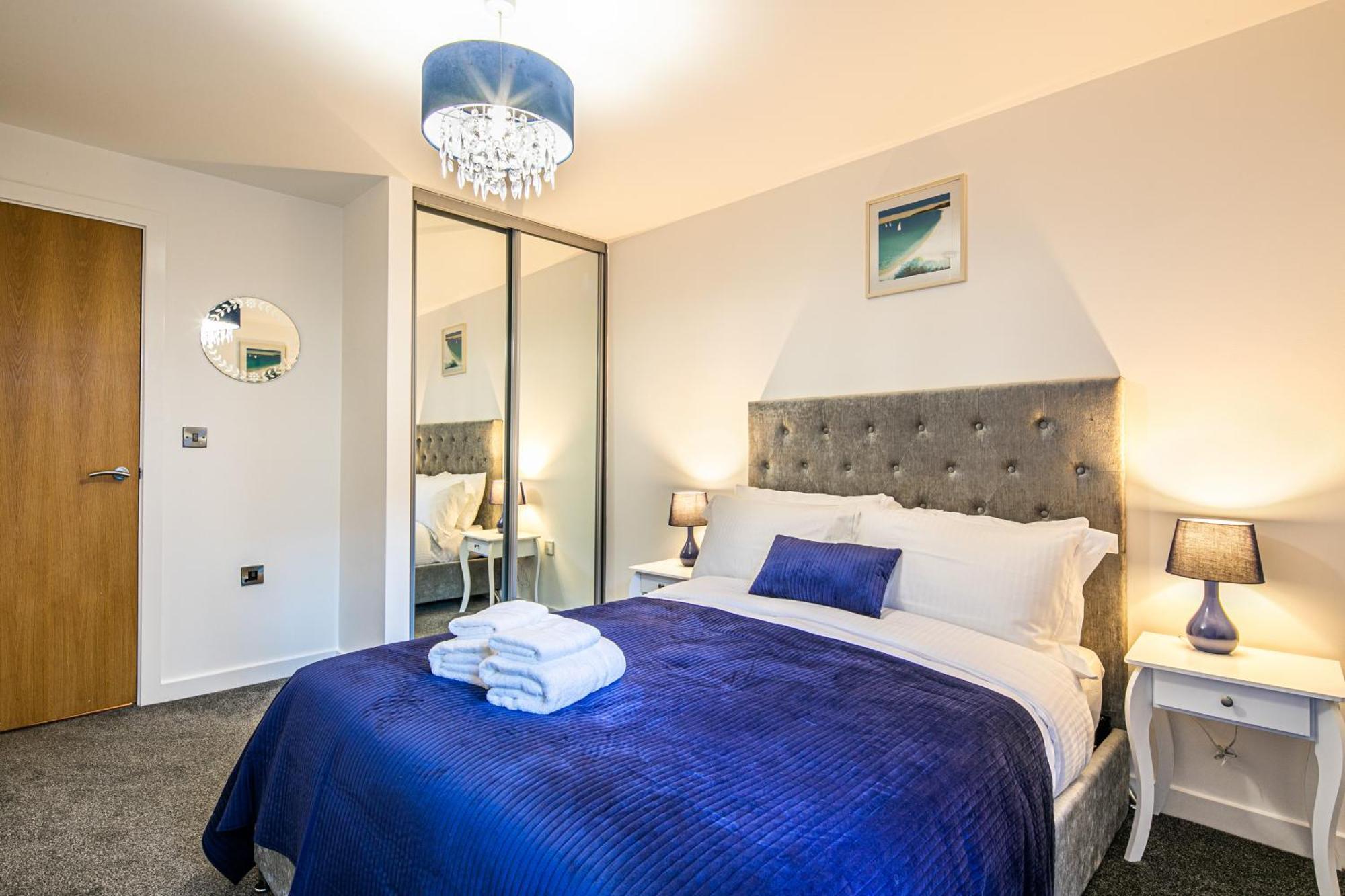 שפילד Stylish 2 Bed Apt 18 - City Centre, Free Parking, Espresso Machine & Netflix - Hosted By Stay Host Save מראה חיצוני תמונה